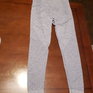 Seamless energy dupe leggings